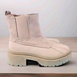 Womens Chunky Boot Sz 7 Winter Duck Boot Cream Zipped